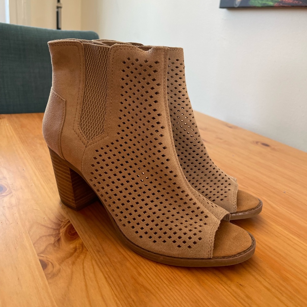 Toms Brown Perforated Ankle Booties